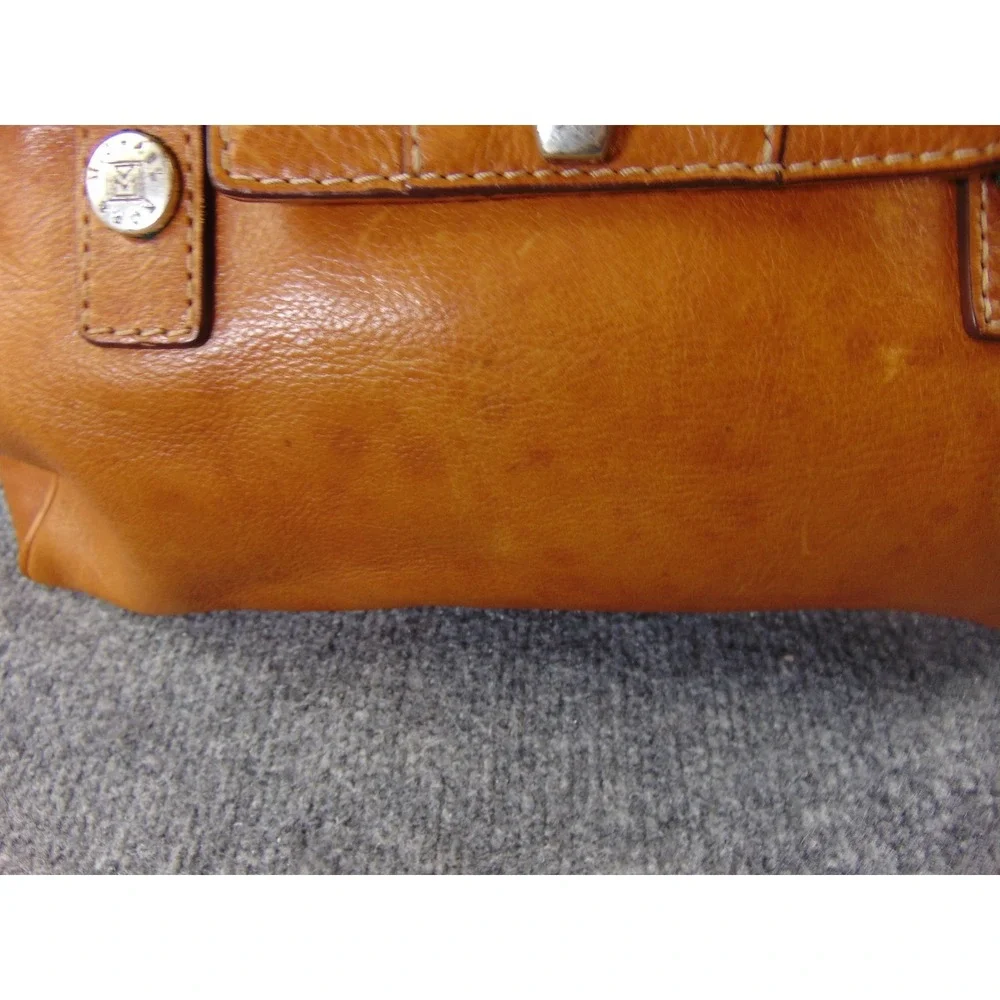 Michael Kors Satchel Tan Leather Buckle Large Handbag Shoulder Bag Distressed - Picture 2 of 14